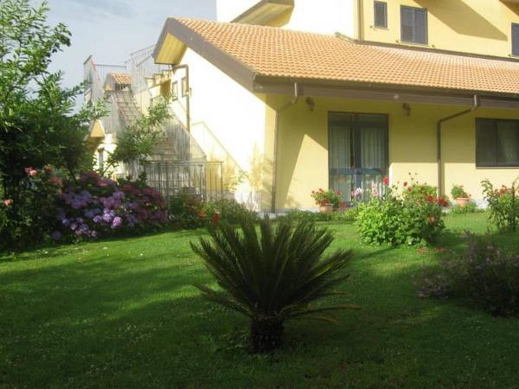 Del Riccio Hotel Martirano Bagian luar foto